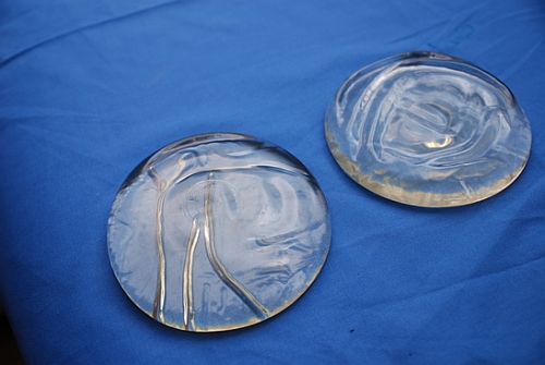 silicon breast implants